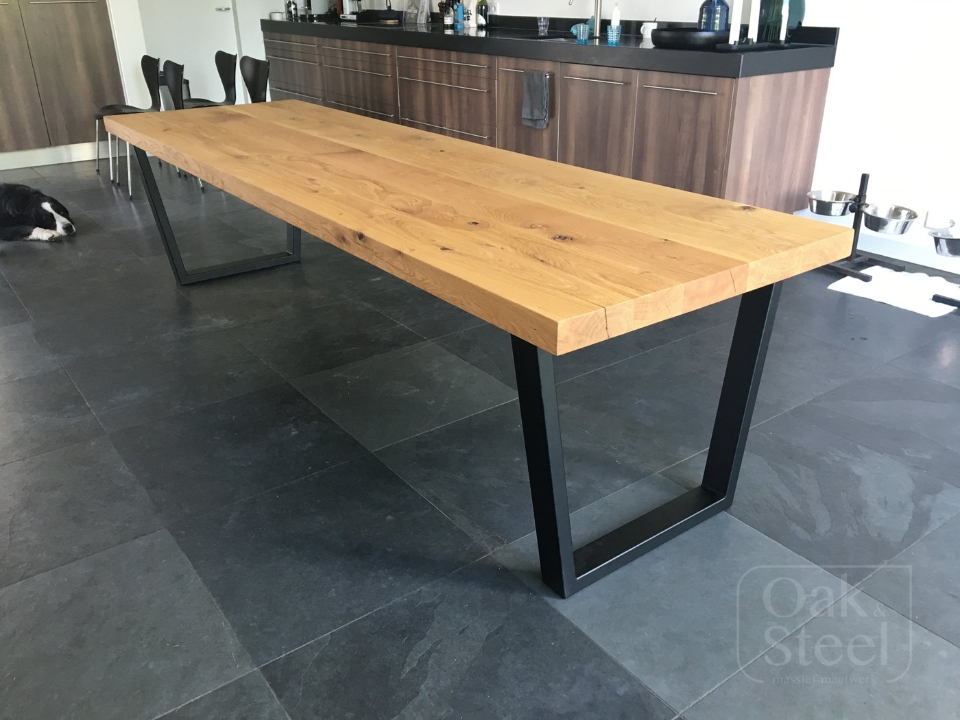 het laatste BES Omgaan Tafel op maat - Oak & Steel